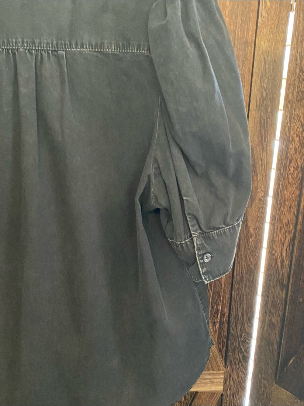 GAP Black Ruffle-Trim Button Front Blouse - Picture 7 of 10